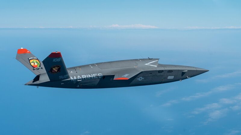 Dronă XQ-58A Valkyrie cu rază lungă de acțiune