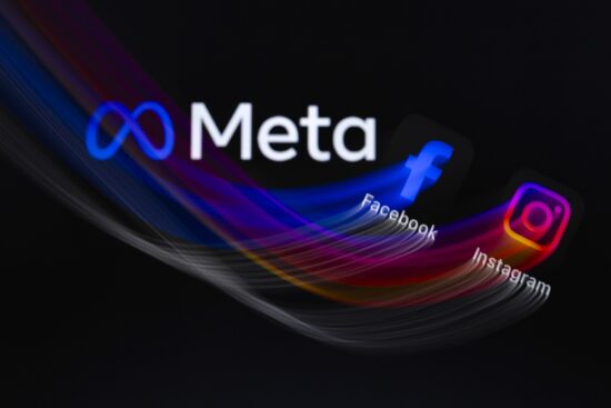 Logo Facebook, Instagram, deținute de Meta