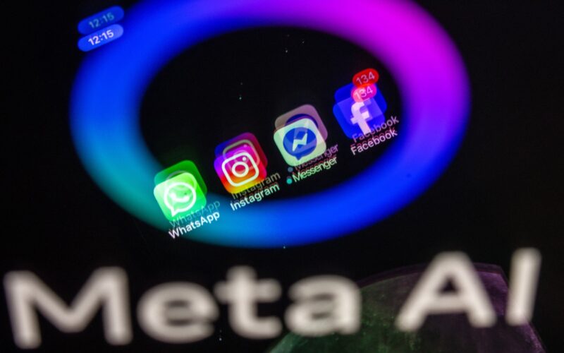 Aplicații Facebook, Whatsapp, Instagram, deținute de Meta