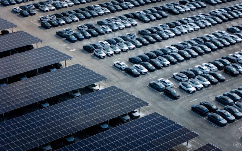 Fabrica de vehicule electrice în China