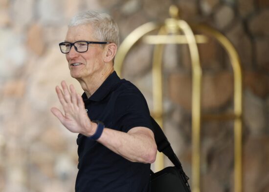 tim cook seful apple