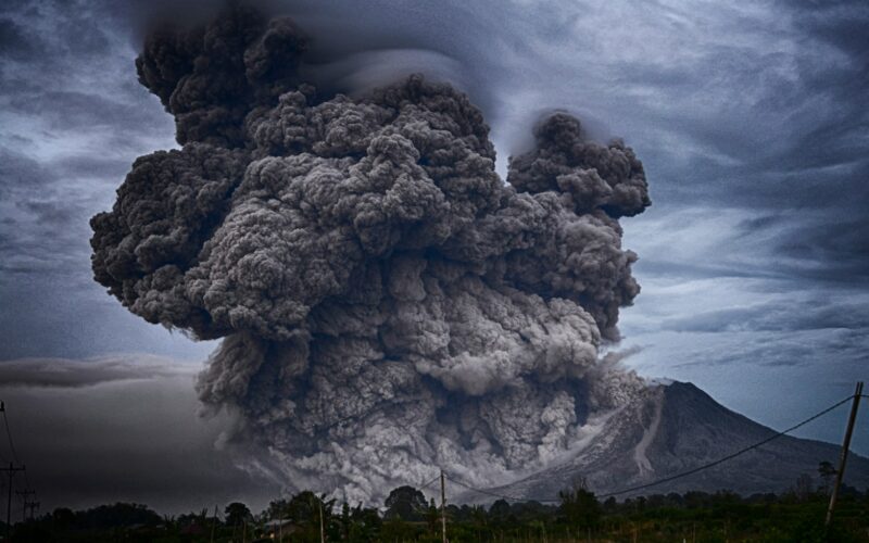 Erupție vulcanică