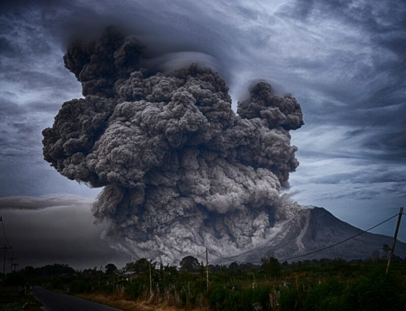 Erupție vulcanică