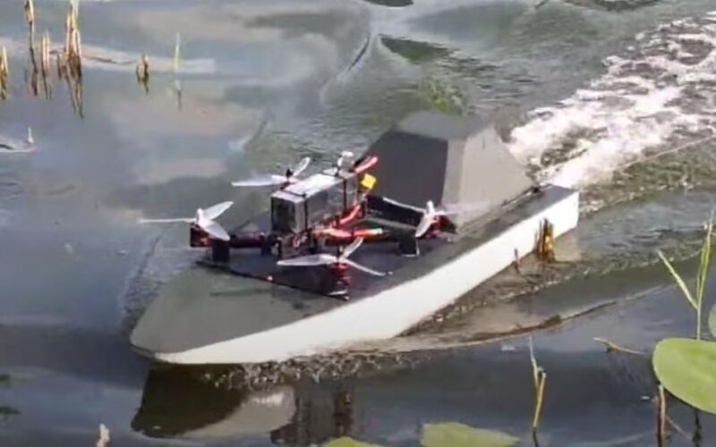 usv-ul ursula dezvoltat in ucraina si echipat cu o drona fpv