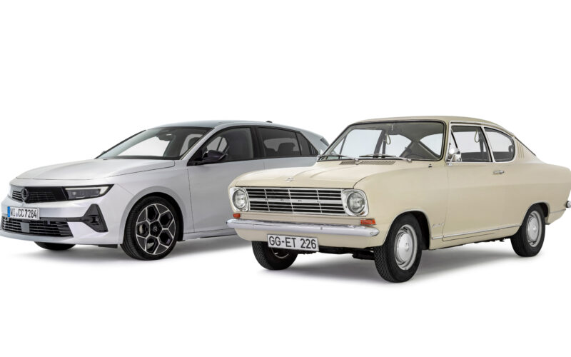 Opel Astra alături de predecesorul său, Opel Kadett