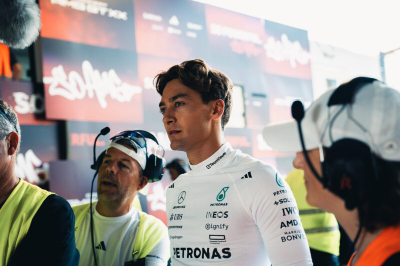 Pilotul de Formula 1 George Russell (Mercedes-AMG)