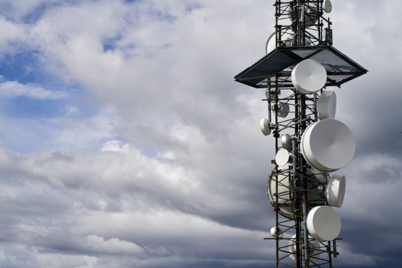 turn cu celule de telecomunicatii