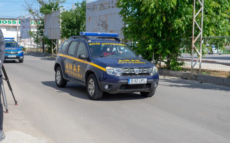 Mașină a ANAF