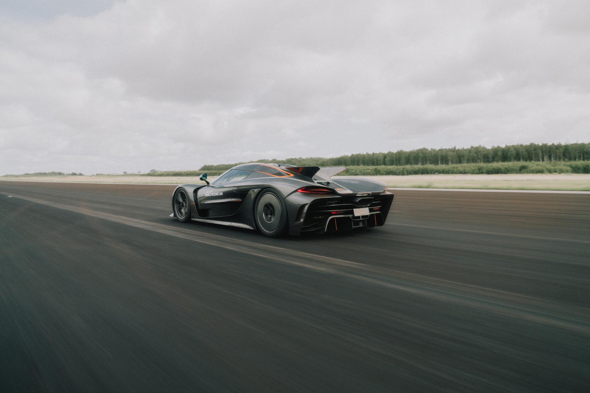 Koenigsegg Jesko Absolut pe pista