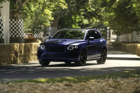 Mașină Bentley Bentayga