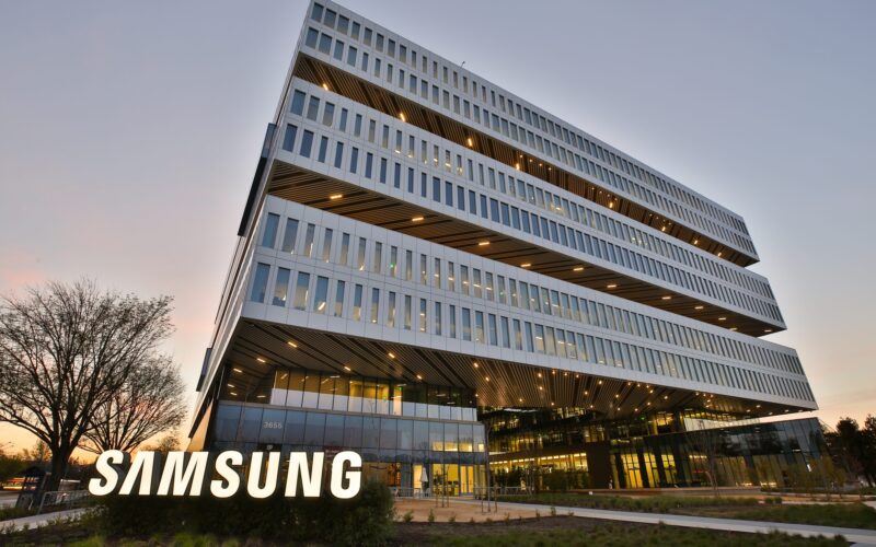 Comisia pentru Comerț Internațional din SUA impune o excludere de pe piață fără precedent asupra unui grup chinez pentru furtul de secrete comerciale ale Samsung, interdicția asupra BOE oferă un avantaj concurenților coreeni în domeniul OLED pe piața din SUA