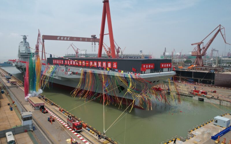 Portavionul chinez Fujian