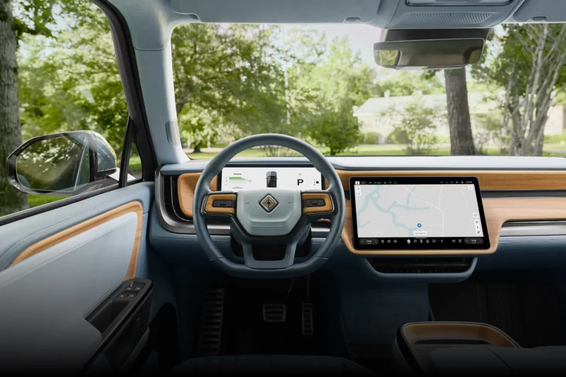 Interiorul SUV-ului Rivian R1S