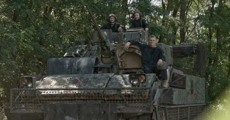 ifv bradley cu blindaj suplimentar