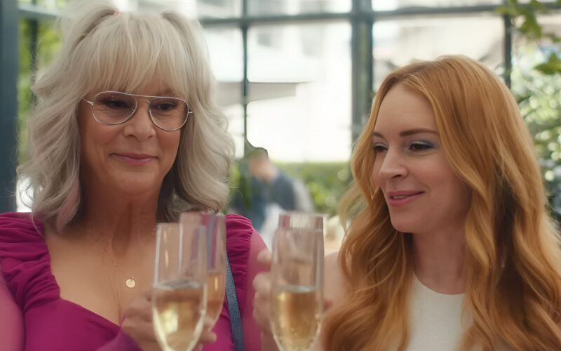 Jamie Lee Curtis si Lindsay Lohan in freakier friday