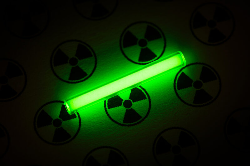 tritiu, izotop radioactiv folosit in obtinerea fuziunii nucleare