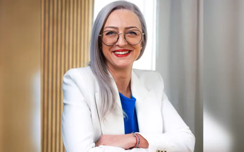 ioana ceausu de la facultatea privata ea