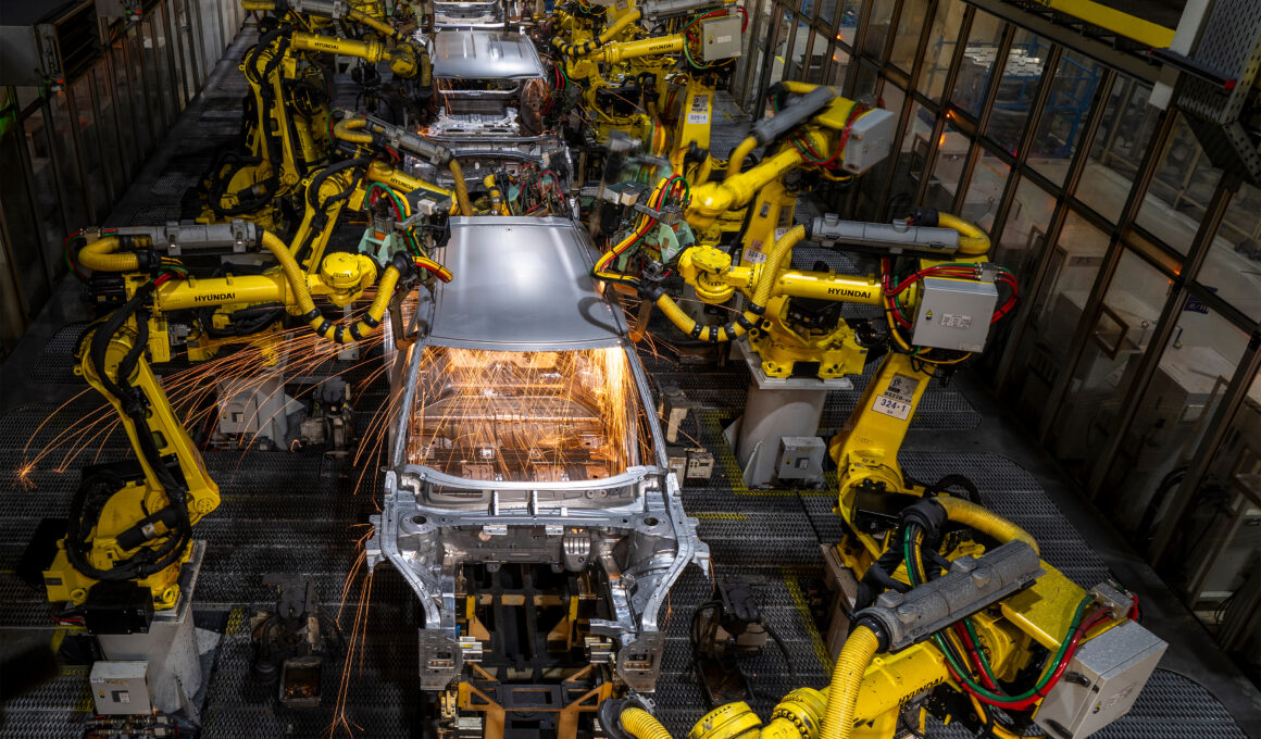 Debutul producției europene a Kia EV4