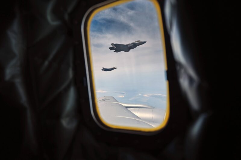 Avion de luptă american F-35