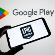 Logo-ul Epic Games Store, în fața celui Google Play