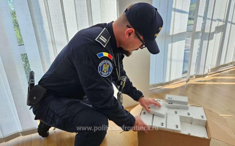 telefoane descoperite de politia de frontiera