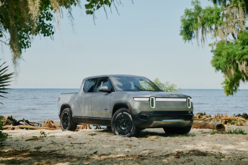 Camionetă electrică Rivian R1T