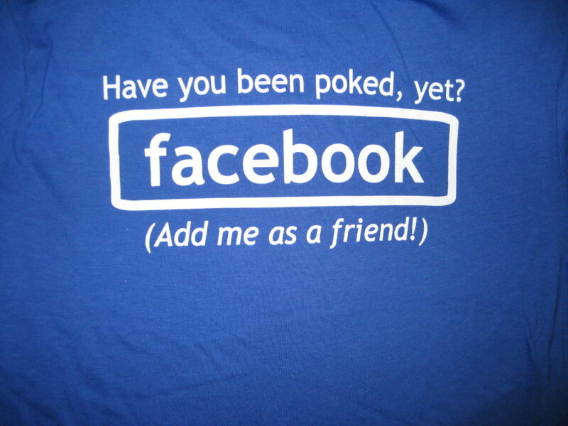 Funcția „poke” Facebook