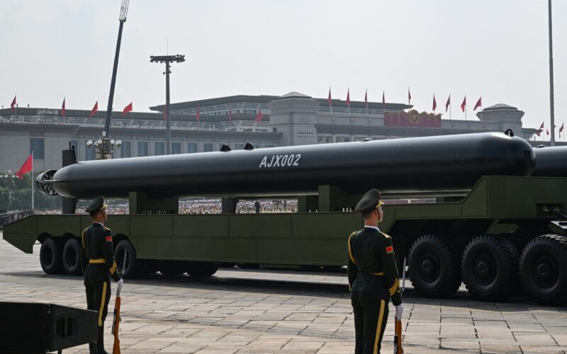 Dronă chineză subacvatică AJX002
