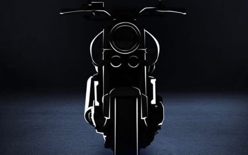 schita motocicleta cu far rotund