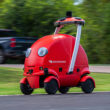 DoorDash lansează robotul de livrare DOT și un cântar inteligent în cadrul debutului său în domeniul hardware pentru platforma sa autonomă de livrare