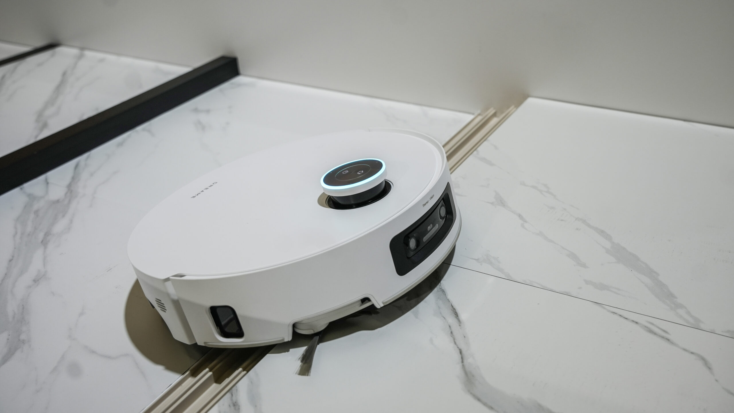 Aspirator robot Dreame
