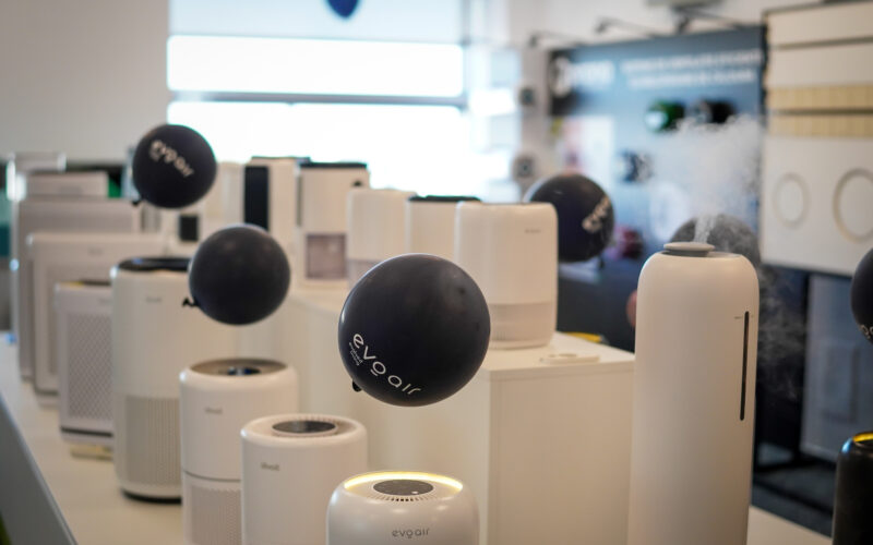 produse evoair intr-un magazin
