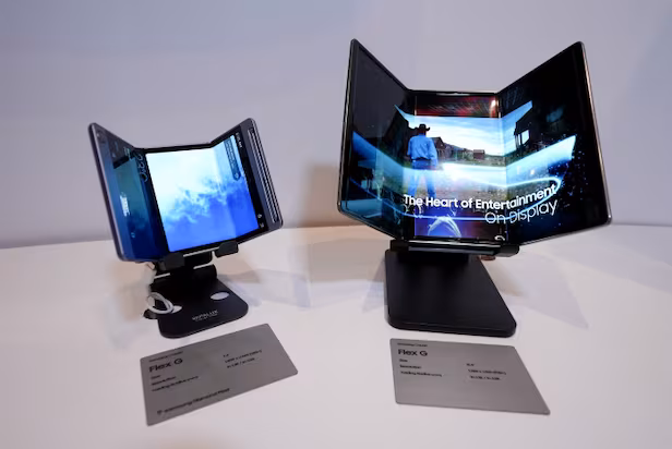Primul telefon triplu pliabil al Samsung provoacă Huawei