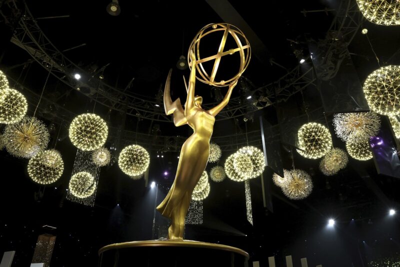 Statueta Emmy 2025