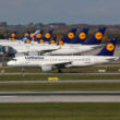 mai multe avioane Lufthansa la sol