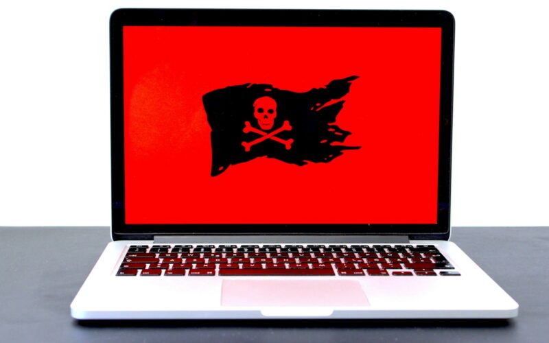 Extensie VPN pentru Chrome se transformă în spyware pentru browser, face capturi de ecran ale fiecărei pagini vizitate de utilizatori și le trimite către un dezvoltator anonim