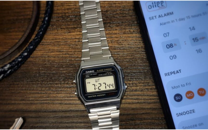 Ollee Watch