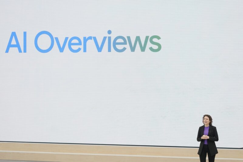prezentare Google AI Overviews