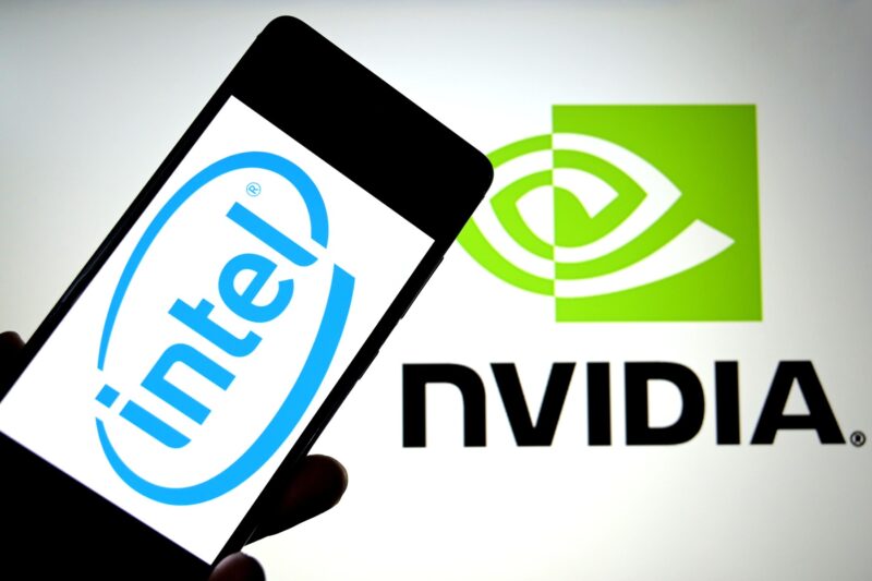 Logo Intel și Nvidia