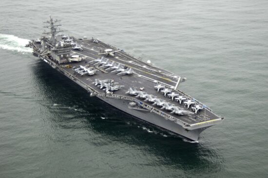 portavionul american uss nimitz