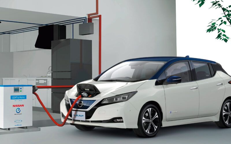 Nissan Leaf care se încarcă
