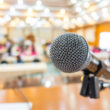 microfon la un eveniment