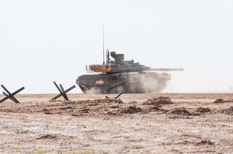 tanc t-90m la un exercitiu militar
