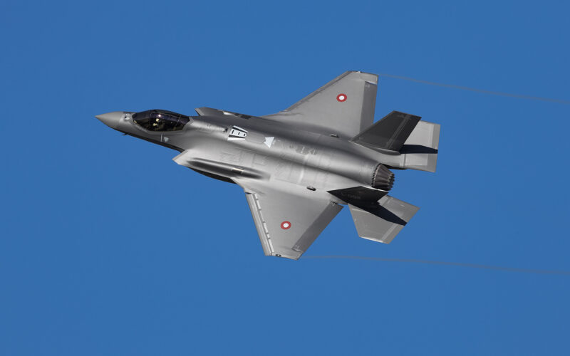 avion al armatei daneze