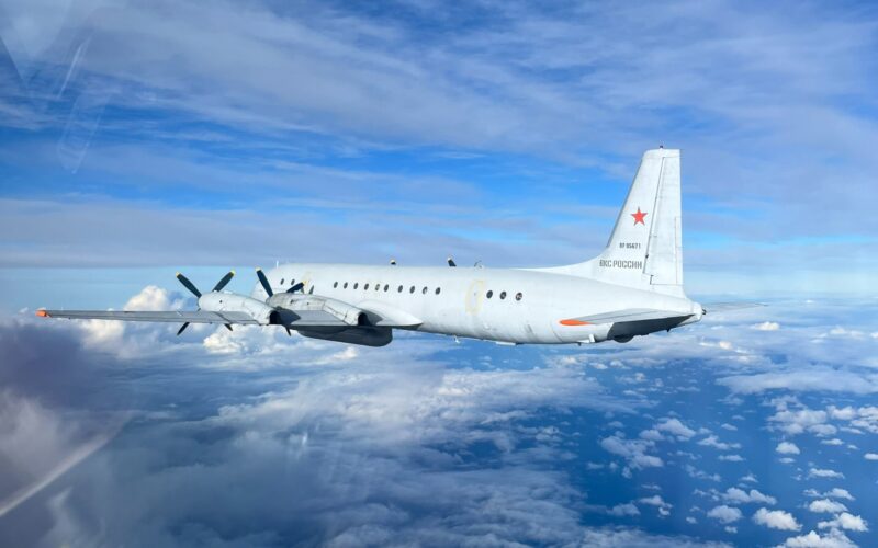 Avion rusesc de spionaj Il-20