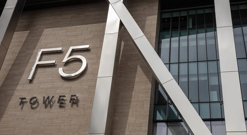 Gigantul cibernetic F5 Networks afirmă că hackerii guvernamentali au avut acces „pe termen lung” la sistemele sale, au furat cod sursă și date ale clienților