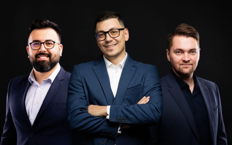 Marius Drenea, Ionuț Avram și Vladin Grebeniță