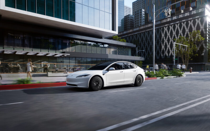 Tesla Model 3 Standard