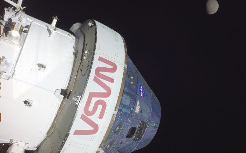 Nava Orion fotografie în spațiul cosmic