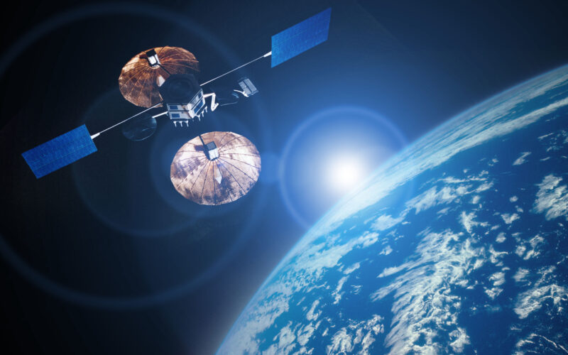 Satelit care monitorizează câmpul magnetic al Tterrei
